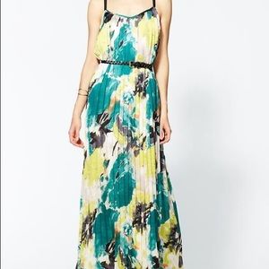 Sabine Santorini Pleated Maxi dress with belt